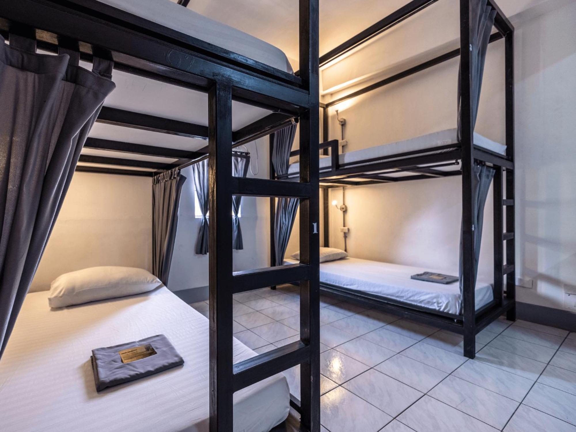 Mad Monkey Cebu City (Adults Only) Екстер'єр фото