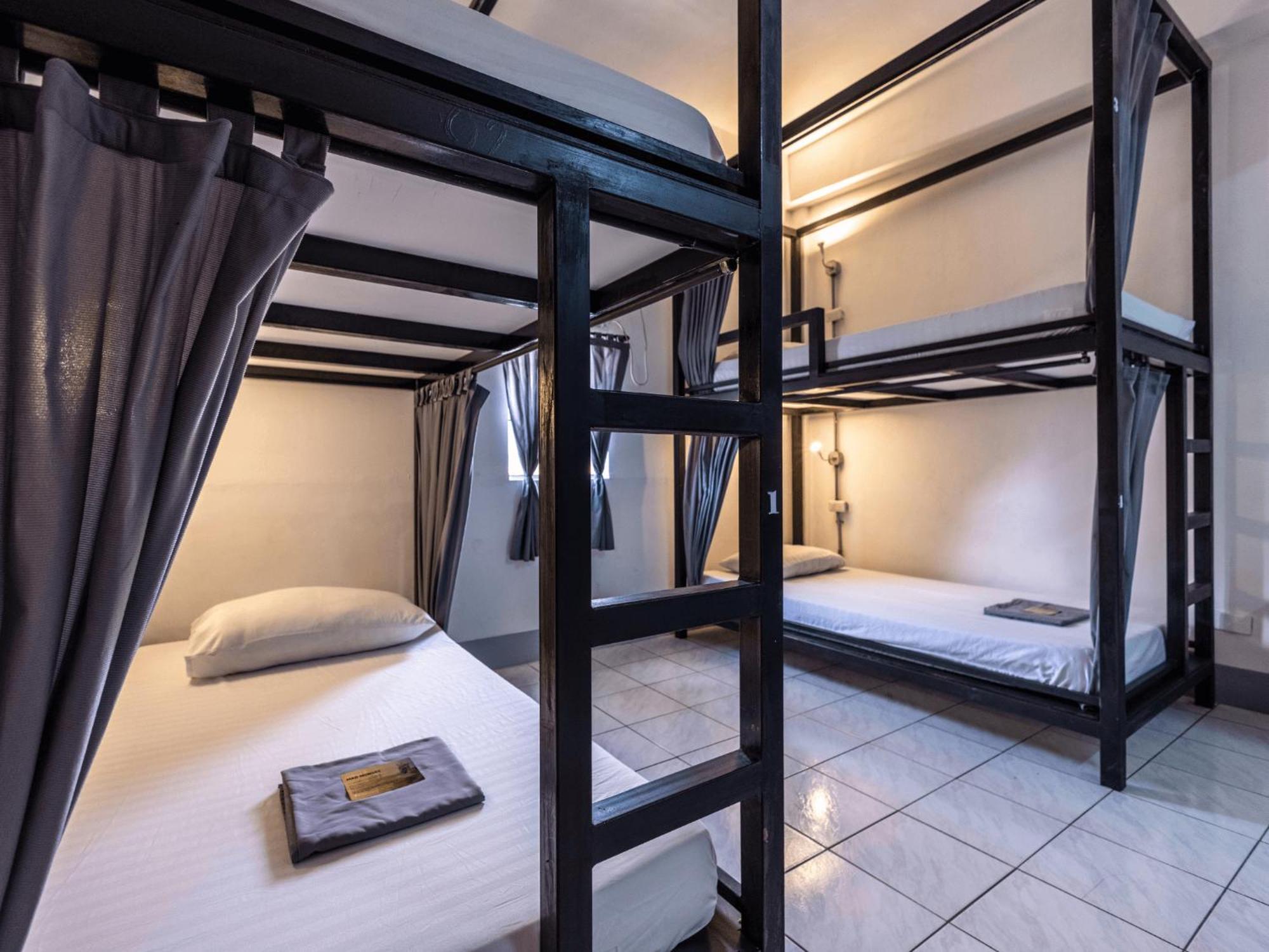 Mad Monkey Cebu City (Adults Only) Екстер'єр фото