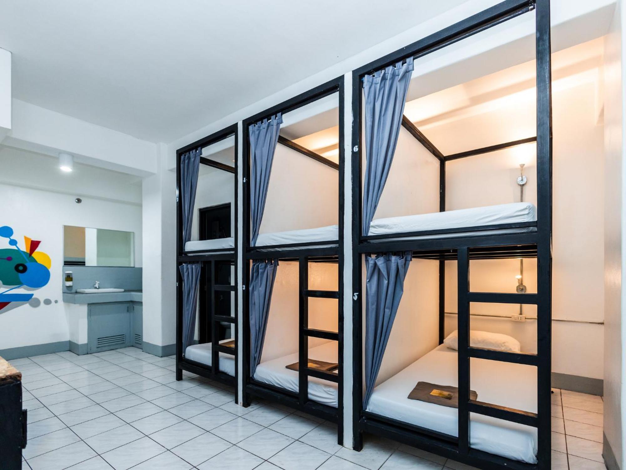 Mad Monkey Cebu City (Adults Only) Екстер'єр фото
